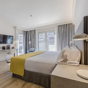 4* Отель Catalonia